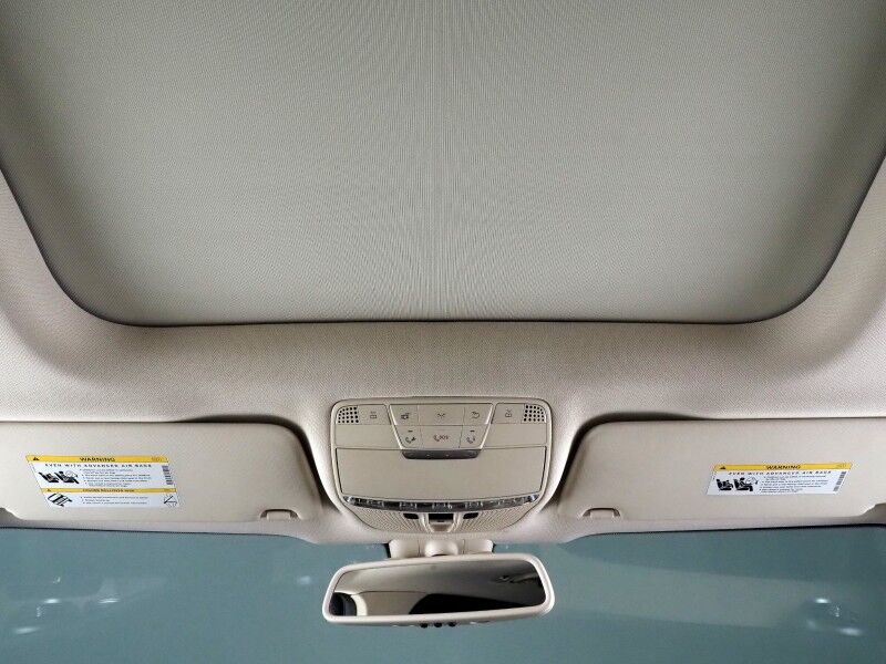 2019 Mercedes-Benz GLC 300 4MATIC *PANORAMA MOONROOF, PREMIUM PKG, BLIND SPOT ASSIST, BACKUP-CAMERA, HEATED SEATS/STEERING, POWER LIFTGATE, KEYLESS ENTRY, ALLOY WHEELS, ANDROID & APPLE Round Rock TX