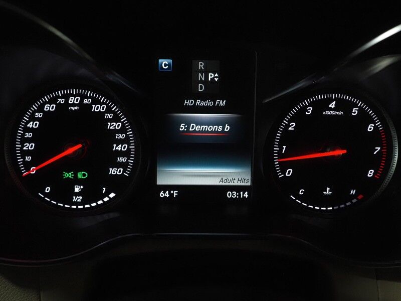 2019 Mercedes-Benz GLC 300 4MATIC *PANORAMA MOONROOF, PREMIUM PKG, BLIND SPOT ASSIST, BACKUP-CAMERA, HEATED SEATS/STEERING, POWER LIFTGATE, KEYLESS ENTRY, ALLOY WHEELS, ANDROID & APPLE Round Rock TX