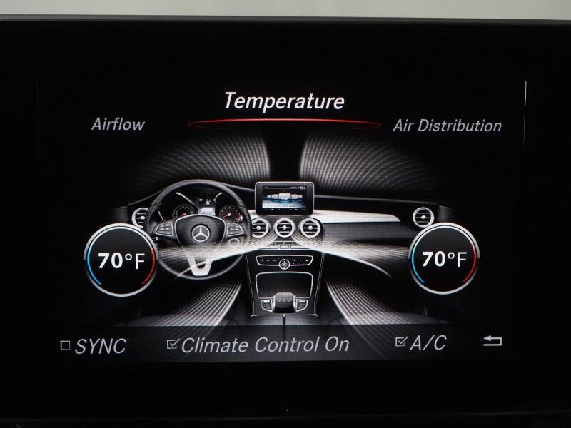 2019 Mercedes-Benz GLC 300 4MATIC *PANORAMA MOONROOF, PREMIUM PKG, BLIND SPOT ASSIST, BACKUP-CAMERA, HEATED SEATS/STEERING, POWER LIFTGATE, KEYLESS ENTRY, ALLOY WHEELS, ANDROID & APPLE Round Rock TX