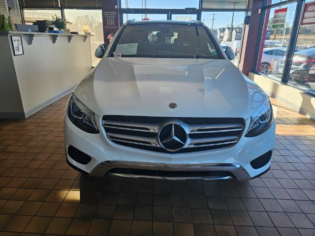 2019 Mercedes-Benz GLC 300 GLC 300