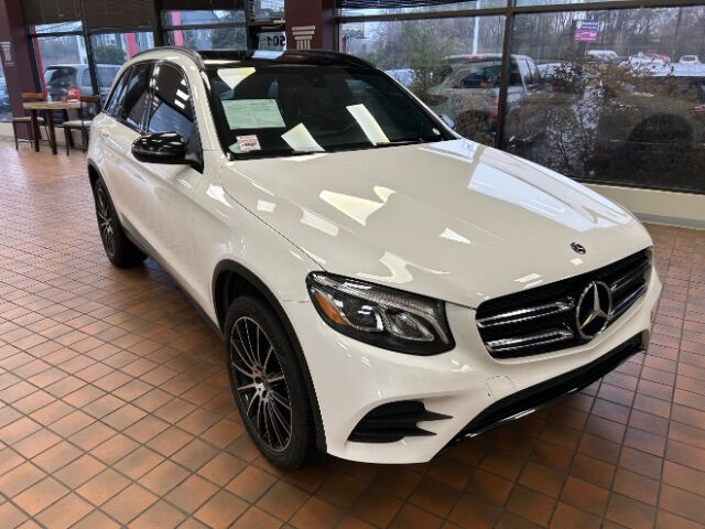 2019 Mercedes-Benz GLC 300 GLC 300