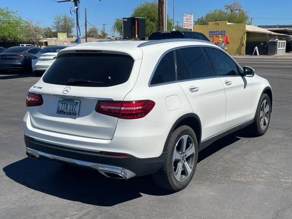 2019 Mercedes-Benz GLC 300 GLC 300