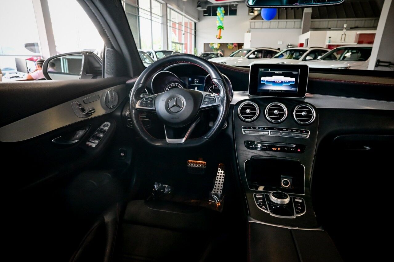 2019 Mercedes Benz GLC AMG 43 photo 32