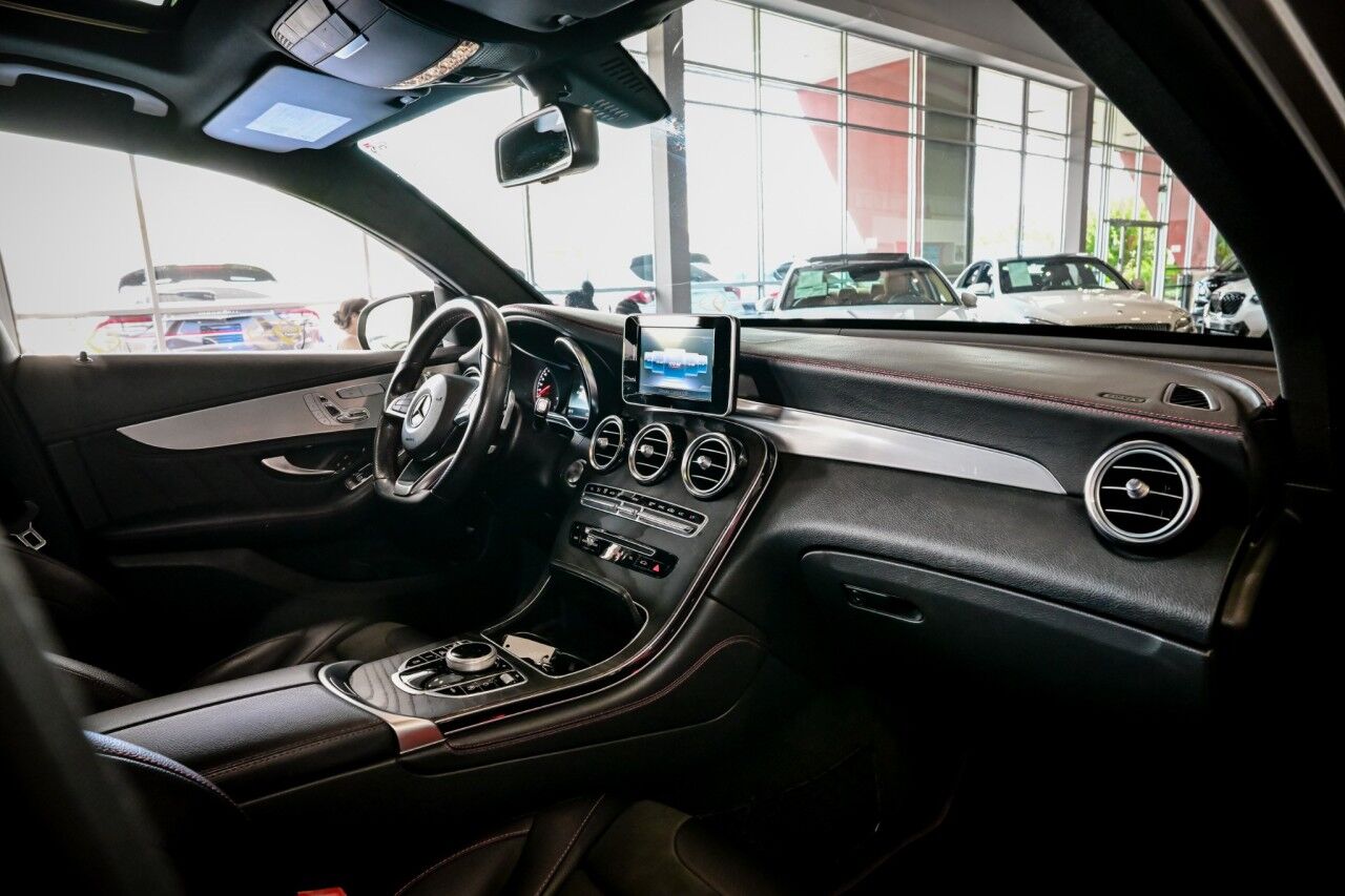 2019 Mercedes Benz GLC AMG 43 photo 26