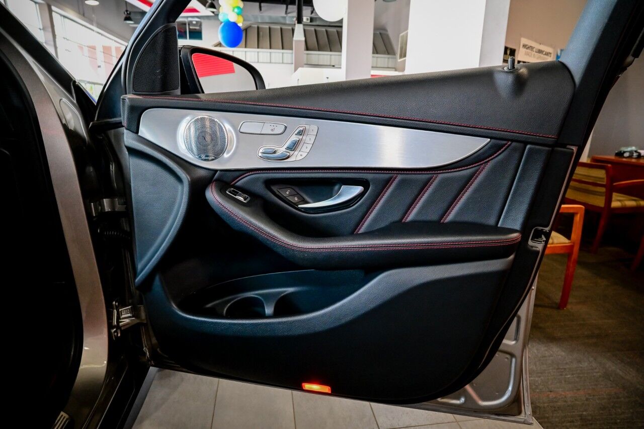 2019 Mercedes Benz GLC AMG 43 photo 28