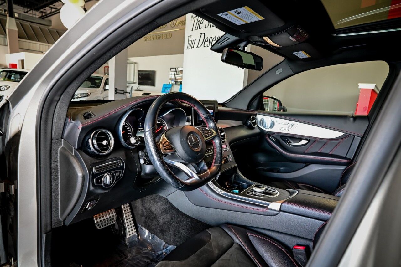 2019 Mercedes Benz GLC AMG 43 photo 17