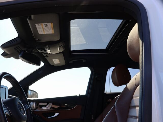 2019 Mercedes-Benz GLC GLC 300 Coupe Oshkosh WI 2019 Mercedes-Benz GLC GLC 300 Coupe Oshkosh WI