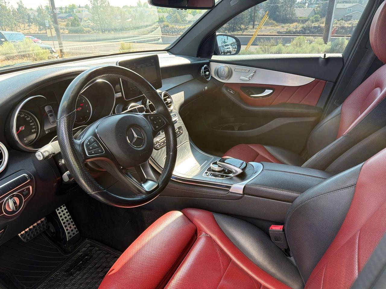2019 Mercedes-Benz GLC GLC 300 Coupe Bend OR