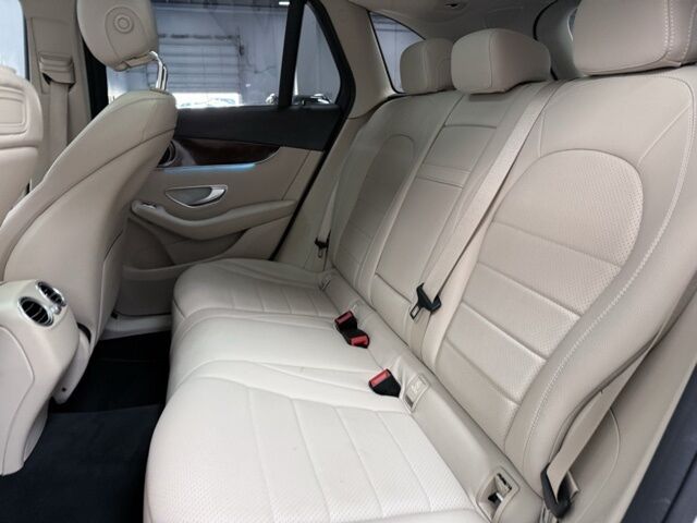 2019 Mercedes-Benz GLC GLC 300 Dallas TX 2019 Mercedes-Benz GLC GLC 300 Dallas TX