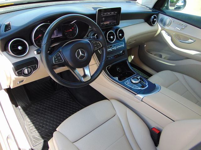 2019 Mercedes-Benz GLC GLC 300 Santa Fe NM