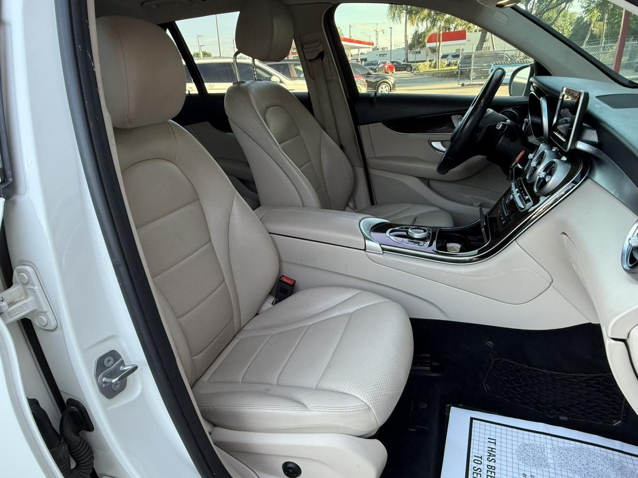 2019 Mercedes-Benz GLC GLC 300 Hollywood FL