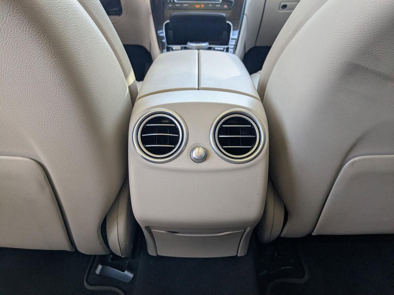 2019 Mercedes-Benz GLC GLC 300