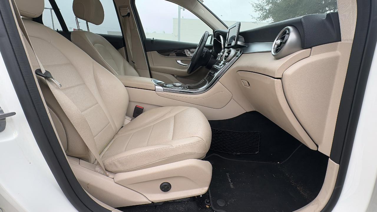2019 Mercedes-Benz GLC GLC 300  Selma TX