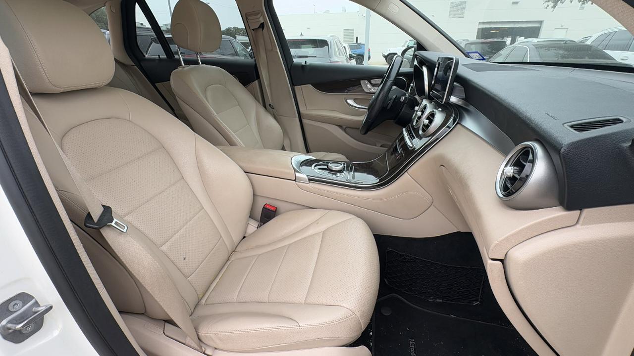 2019 Mercedes-Benz GLC GLC 300  Selma TX