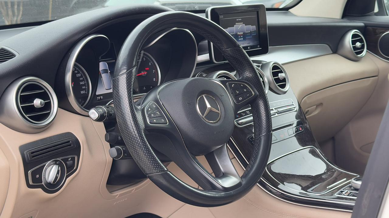 2019 Mercedes-Benz GLC GLC 300  Selma TX