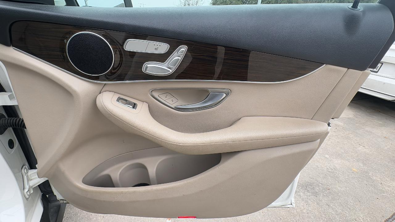 2019 Mercedes-Benz GLC GLC 300  Selma TX