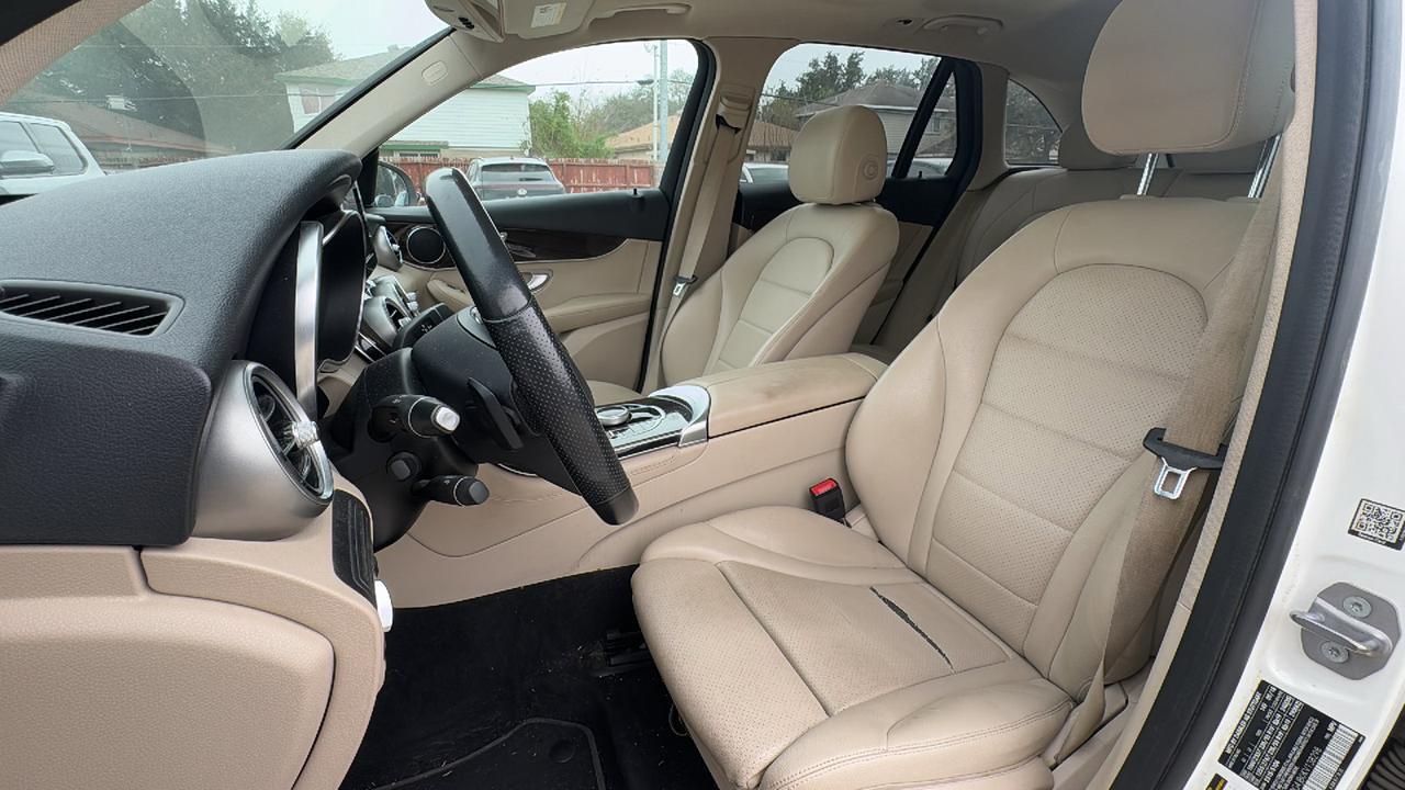 2019 Mercedes-Benz GLC GLC 300  Selma TX