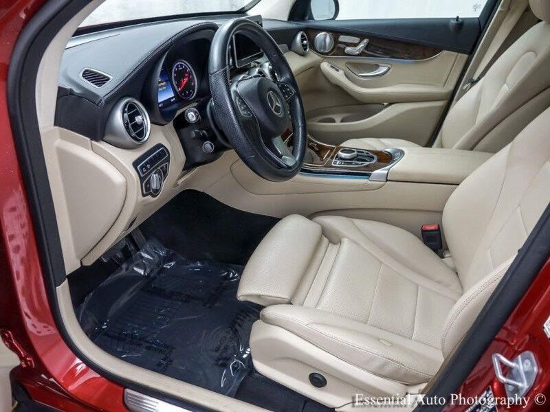 2019 Mercedes-Benz GLC GLC 300 Willowbrook IL