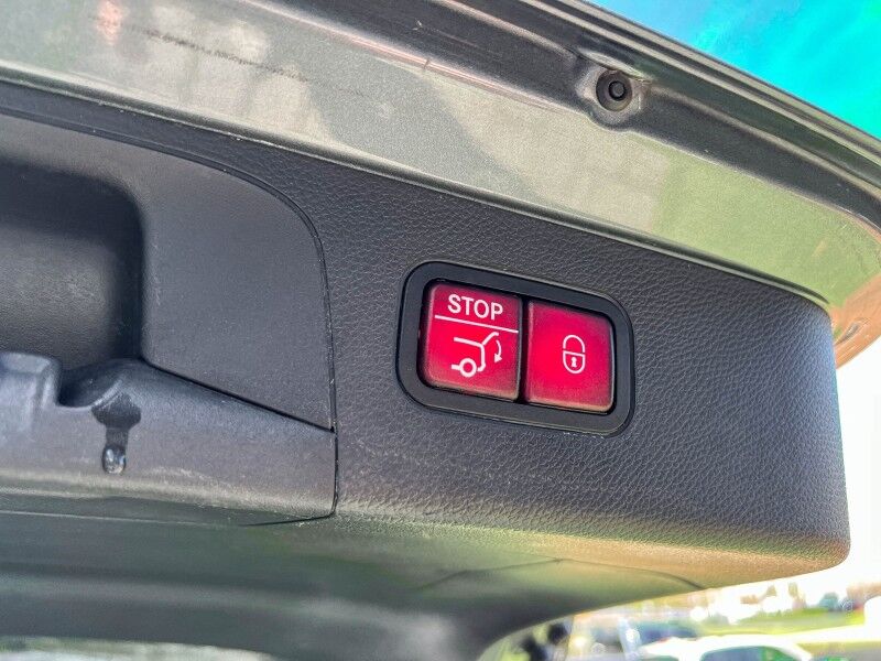 2019 Mercedes-Benz GLC GLC 300 Wilmington NC