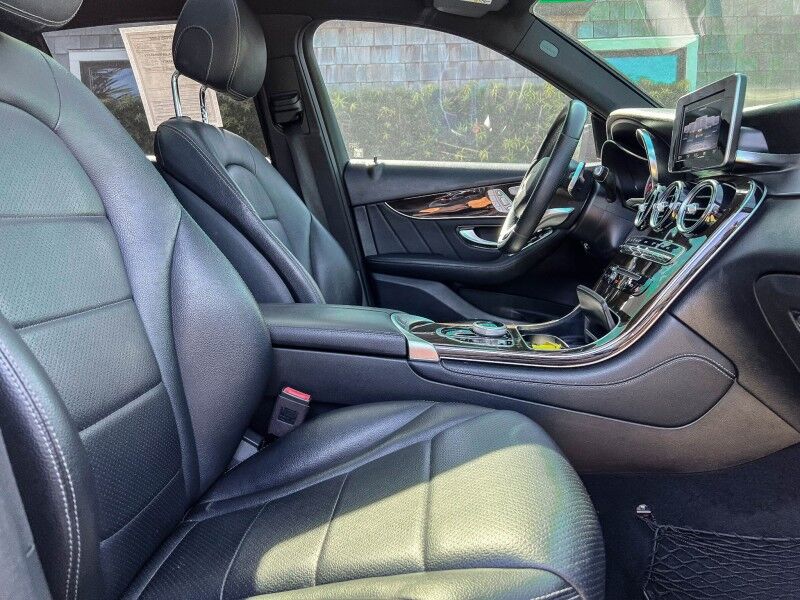 2019 Mercedes-Benz GLC GLC 300 Wilmington NC