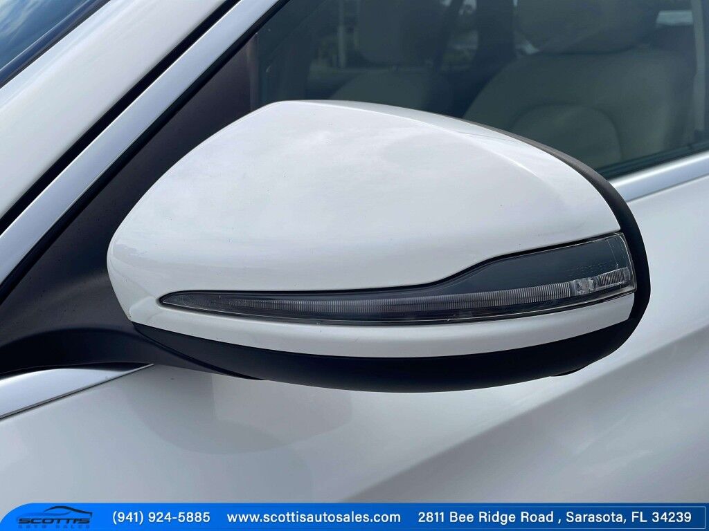 2019 Mercedes-Benz GLC GLC 300~AUTO START/STOP~BLUETOOTH~BRAKING ASSIST~CHROME ROOF RAILS~CRASH SENSORS~DRIVER ASSISTANCE PACKAGE~HEATED SEATS~LEATHER SEATS~MEMORIZED SEAT SETTINGS~PANORAMIC MOONROOF / SUNROOF~PREMIUM SOUND SYSTEM~REMOTE ENGINE START~Wi-Fi COMPATIBLE Sarasota FL