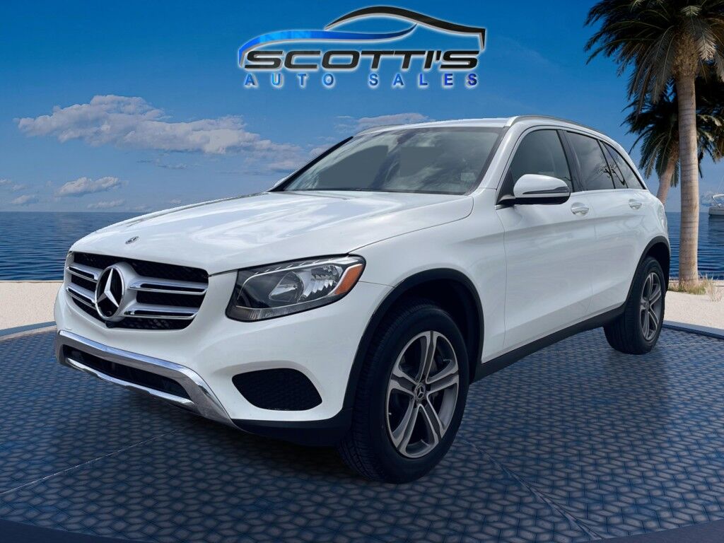 2019 Mercedes-Benz GLC GLC 300~AUTO START/STOP~BLUETOOTH~BRAKING ASSIST~CHROME ROOF RAILS~CRASH SENSORS~DRIVER ASSISTANCE PACKAGE~HEATED SEATS~LEATHER SEATS~MEMORIZED SEAT SETTINGS~PANORAMIC MOONROOF / SUNROOF~PREMIUM SOUND SYSTEM~REMOTE ENGINE START~Wi-Fi COMPATIBLE Sarasota FL