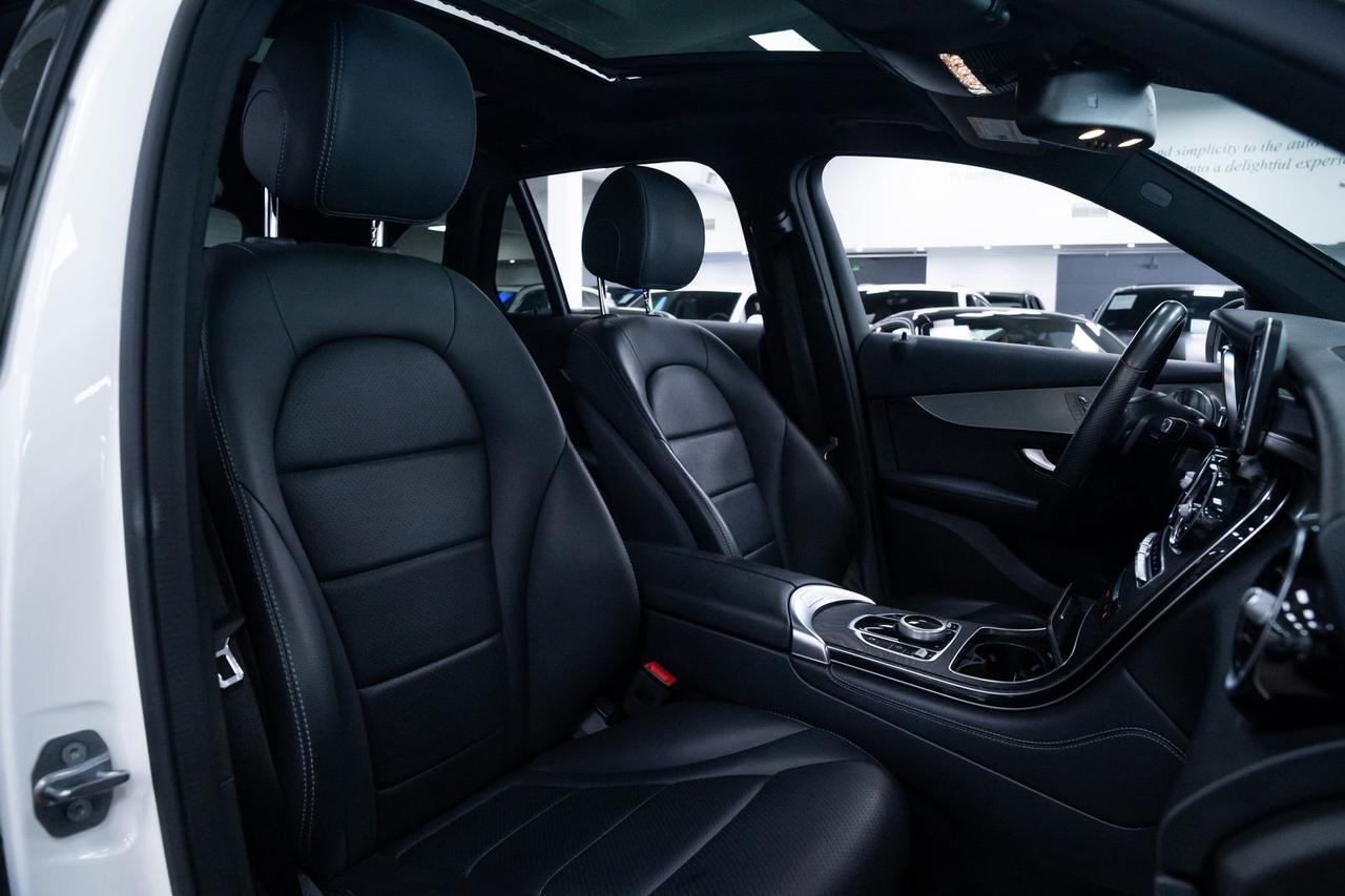 2019 Mercedes-Benz GLC GLC 350e Panoramic Roof Burmester Sound Portland OR