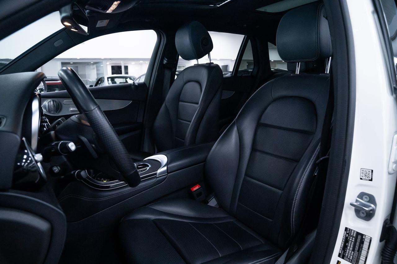 2019 Mercedes-Benz GLC GLC 350e Panoramic Roof Burmester Sound Portland OR