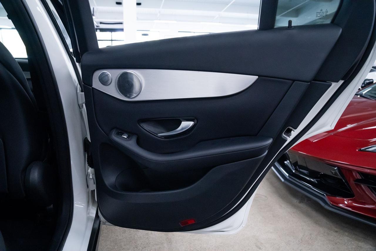 2019 Mercedes-Benz GLC GLC 350e Panoramic Roof Burmester Sound Portland OR