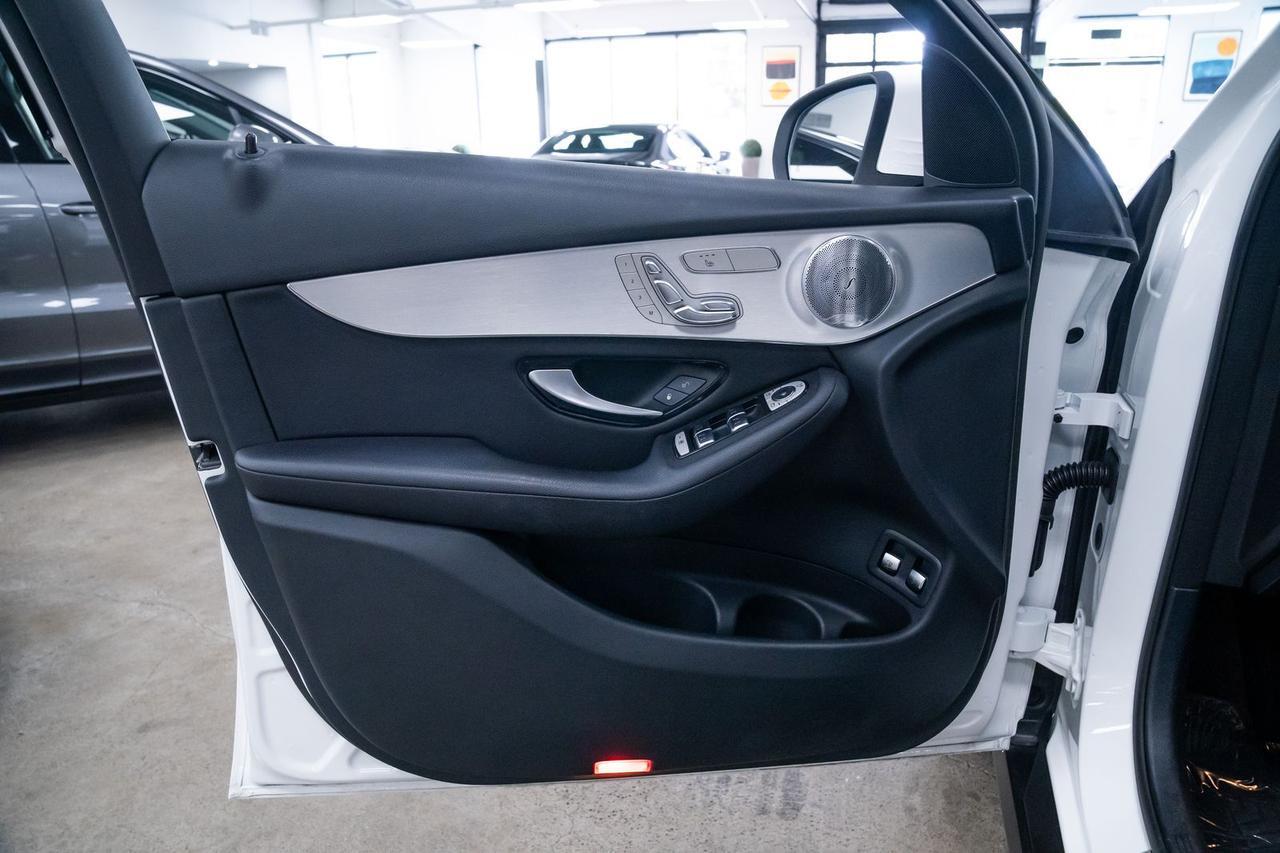 2019 Mercedes-Benz GLC GLC 350e Panoramic Roof Burmester Sound Portland OR