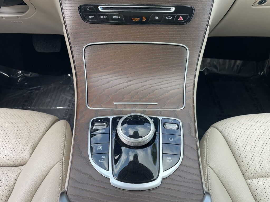 2019 Mercedes-Benz GLC GLC 350e~CLEAN CARFAX~HYBRID FACTORY WARRANTY STILL IN EFFECT~ONLINE SHIPPING AND FINANCE AVAILABLE!!!!! Sarasota FL