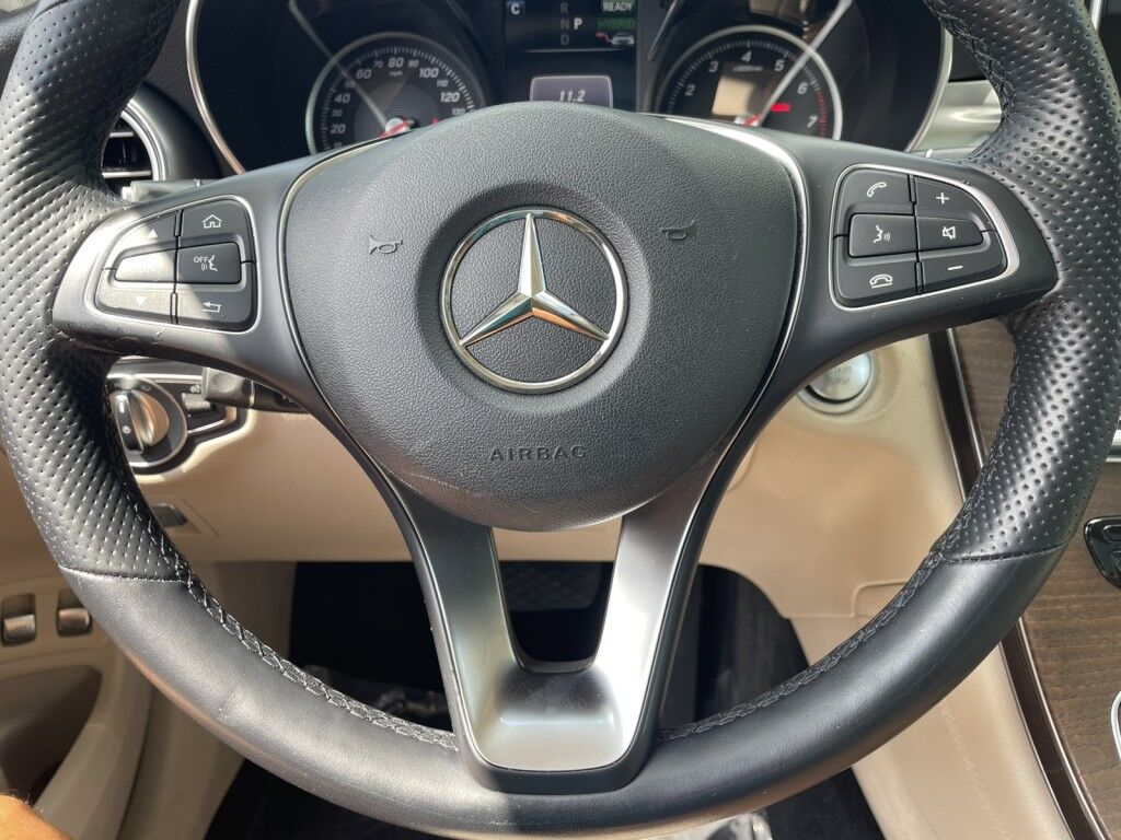 2019 Mercedes-Benz GLC GLC 350e~CLEAN CARFAX~HYBRID FACTORY WARRANTY STILL IN EFFECT~ONLINE SHIPPING AND FINANCE AVAILABLE!!!!! Sarasota FL