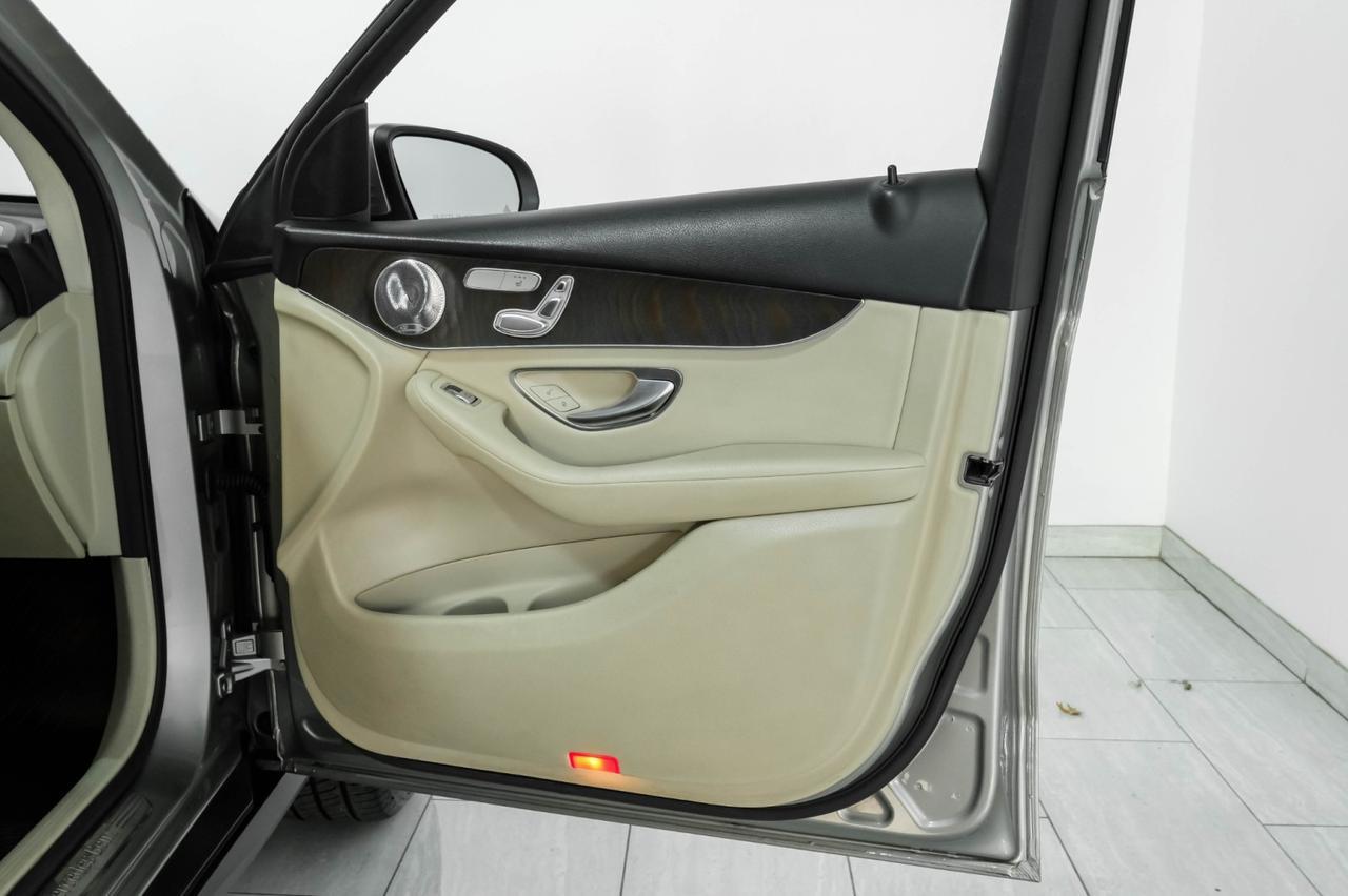 2019 Mercedes-Benz GLC300 4MATIC DRIVER ASSIST PKG PARKING ASSIST PKG PREMIUM PKG BLIND SP Carrollton TX