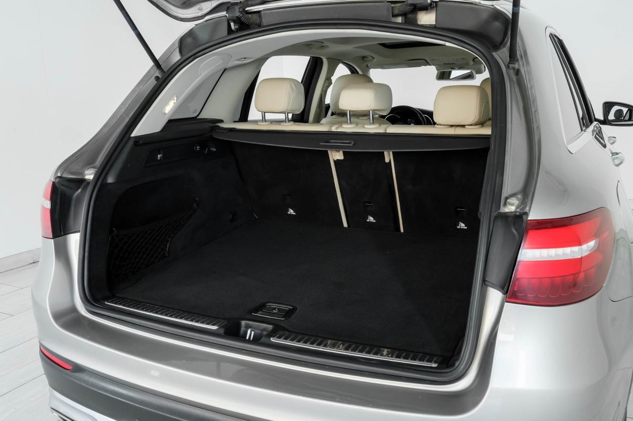 2019 Mercedes-Benz GLC300 4MATIC DRIVER ASSIST PKG PARKING ASSIST PKG PREMIUM PKG BLIND SPOT ASSIST NAVIGATION PANORAMA Carrollton TX