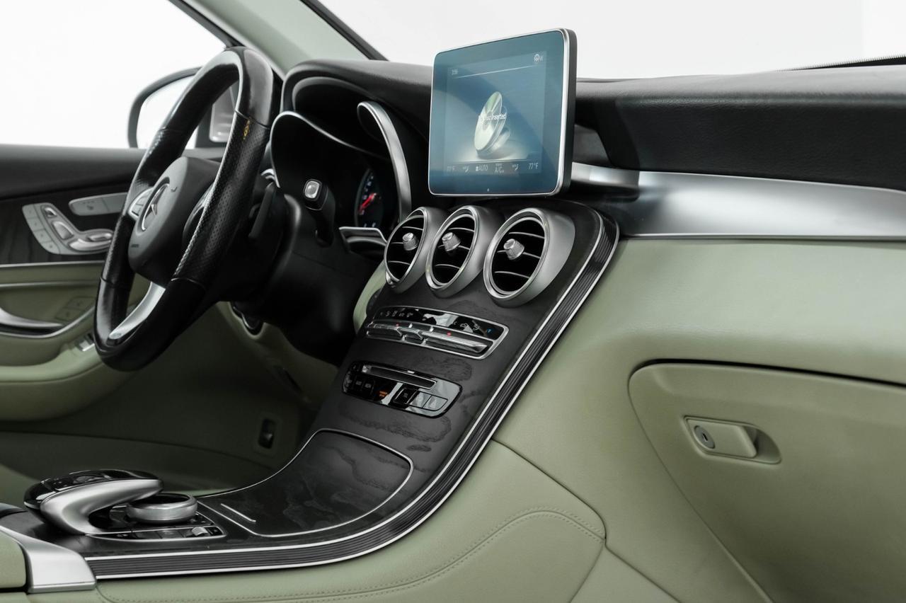 2019 Mercedes-Benz GLC300 4MATIC DRIVER ASSIST PKG PARKING ASSIST PKG PREMIUM PKG BLIND SPOT ASSIST NAVIGATION PANORAMA Carrollton TX