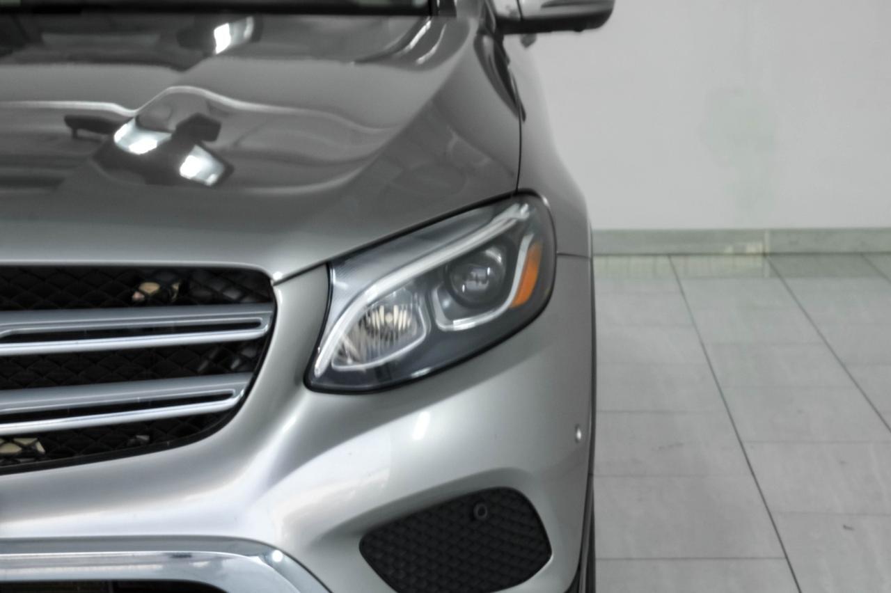 2019 Mercedes-Benz GLC300 4MATIC DRIVER ASSIST PKG PARKING ASSIST PKG PREMIUM PKG BLIND SPOT ASSIST NAVIGATION PANORAMA Carrollton TX