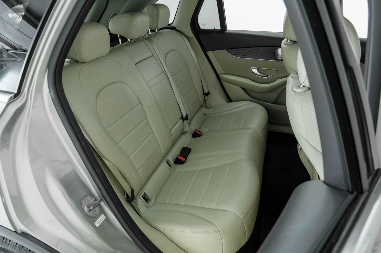 2019 Mercedes-Benz GLC300 4MATIC DRIVER ASSIST PKG PARKING ASSIST PKG PREMIUM PKG BLIND SPOT ASSIST NAVIGATION PANORAMA Carrollton TX