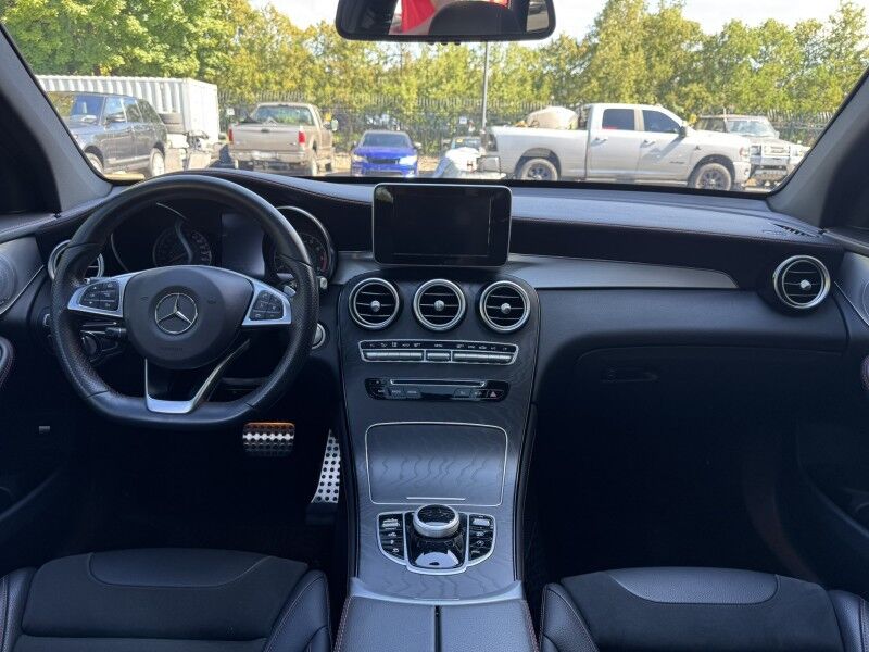 2019 Mercedes-Benz GLC43 AMG 4Matic Willow Grove PA