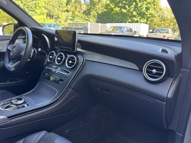 2019 Mercedes-Benz GLC43 AMG 4Matic Willow Grove PA