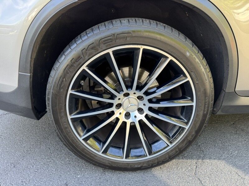 2019 Mercedes-Benz GLC43 AMG 4Matic Willow Grove PA