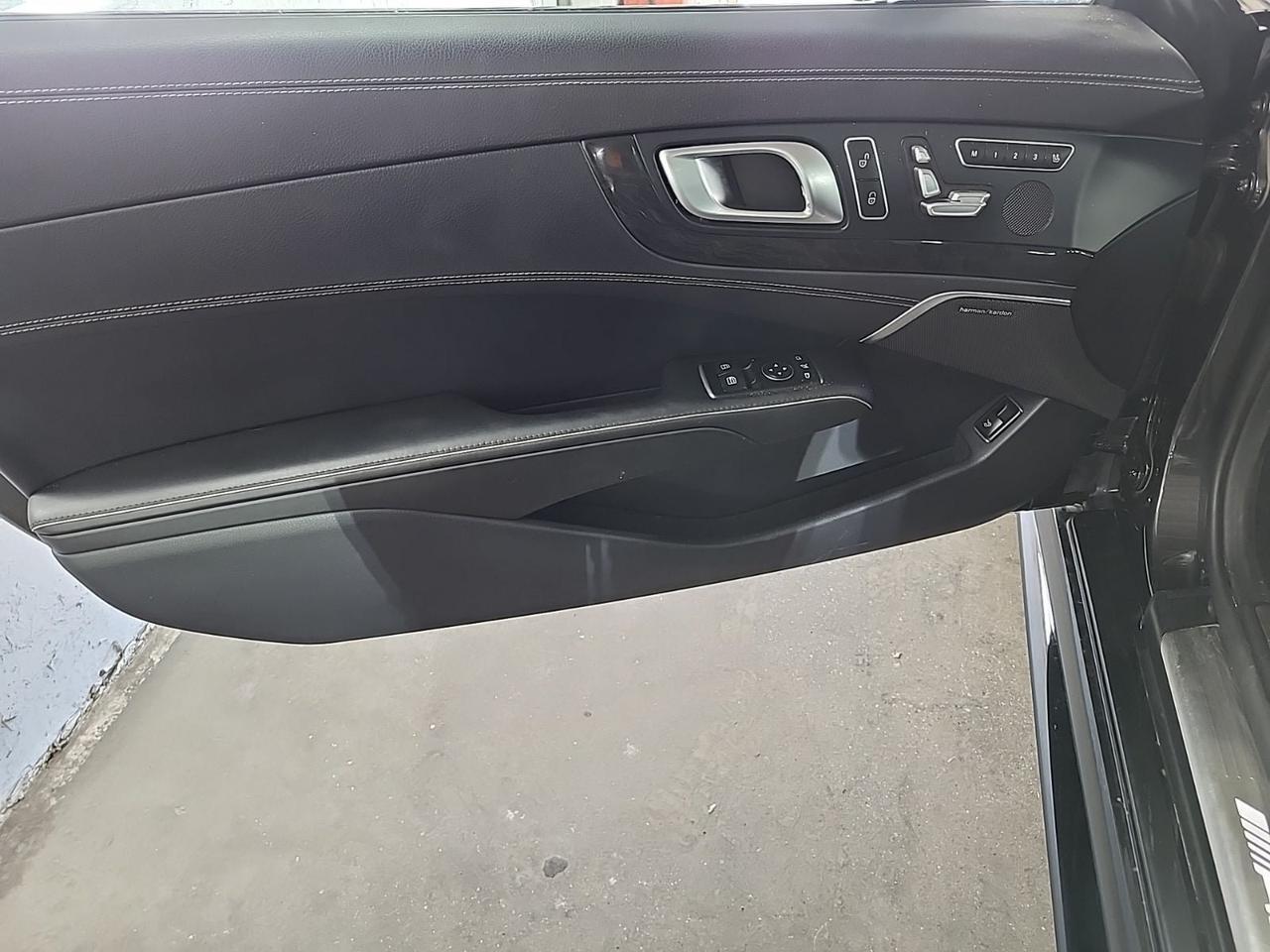 2019 Mercedes-Benz SL-Class SL 63 AMG Adaptive Cruise AMG Performance Suspension Portland OR