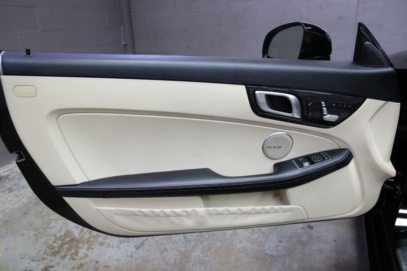 2019 Mercedes-Benz SLC SLC 300 Plainview NY