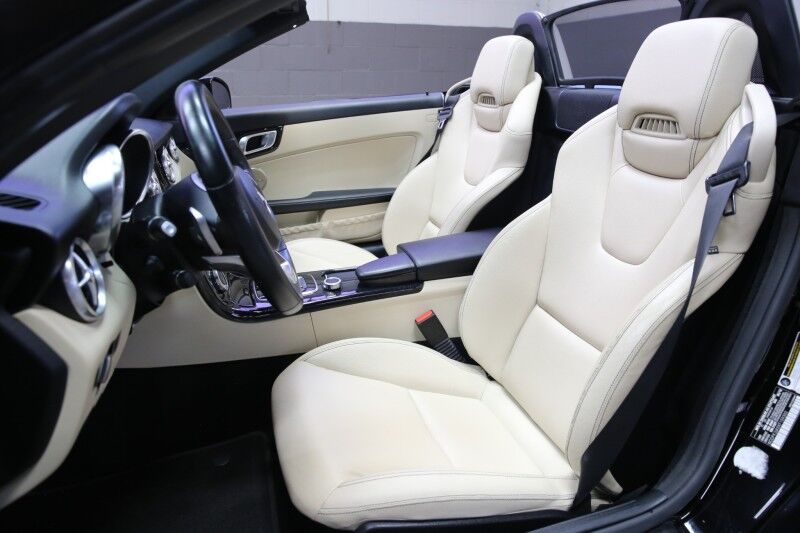 2019 Mercedes-Benz SLC SLC 300 Plainview NY