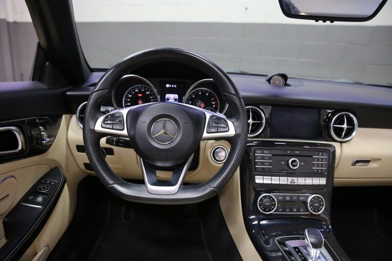 2019 Mercedes-Benz SLC SLC 300 Plainview NY