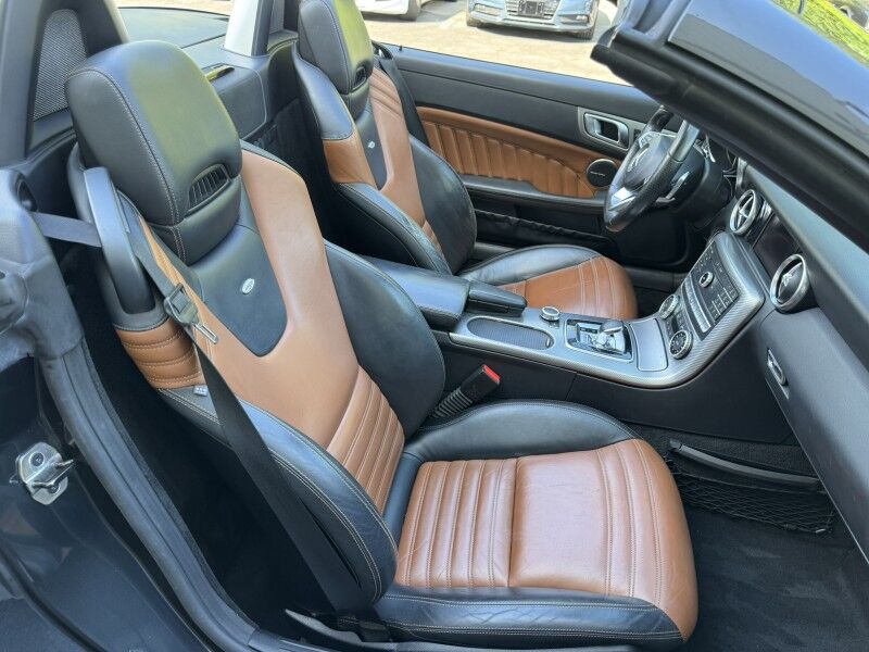 2019 Mercedes-Benz SLC SLC 300 Willow Grove PA