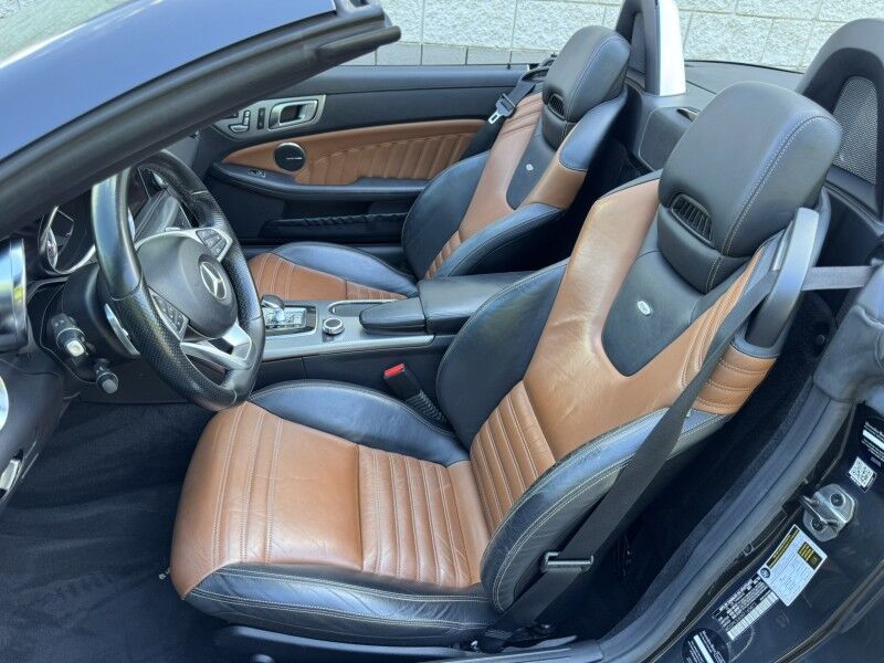 2019 Mercedes-Benz SLC SLC 300 Willow Grove PA
