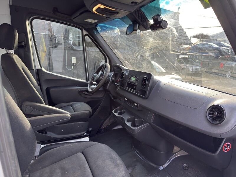 2019 Mercedes-Benz Sprinter 2500 170 High Roof Cargo Van RWD Arlington VA