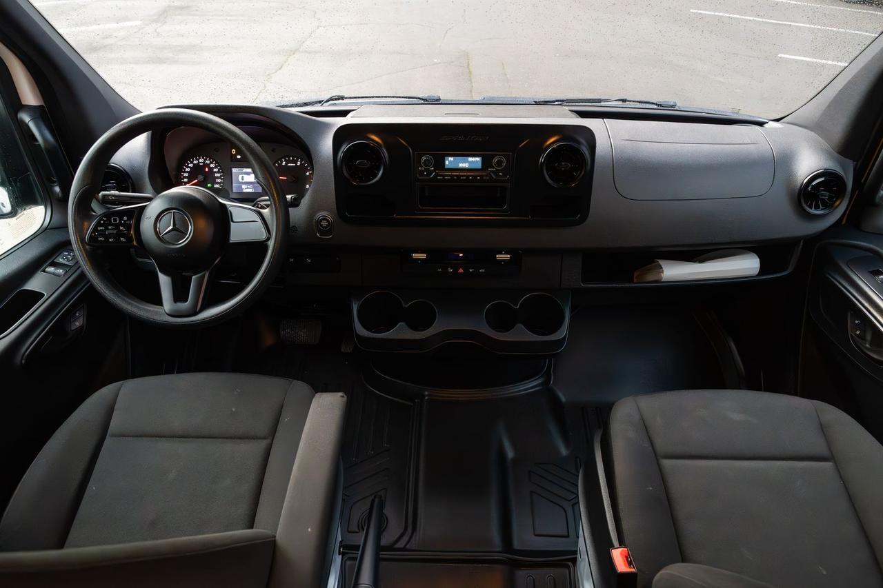 2019 Mercedes-Benz Sprinter 2500 Cargo 170 WB Gladstone OR