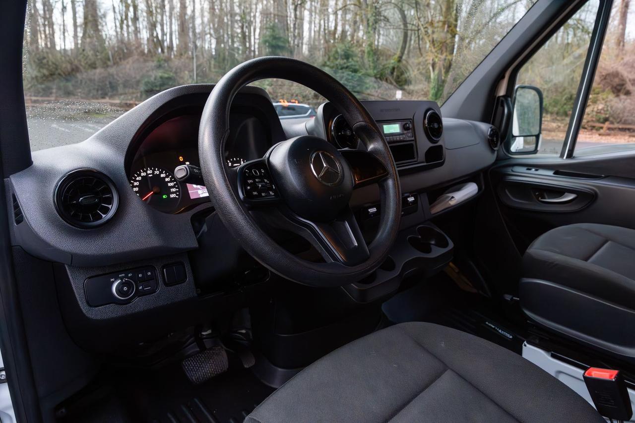 2019 Mercedes-Benz Sprinter 2500 Cargo 170 WB Gladstone OR