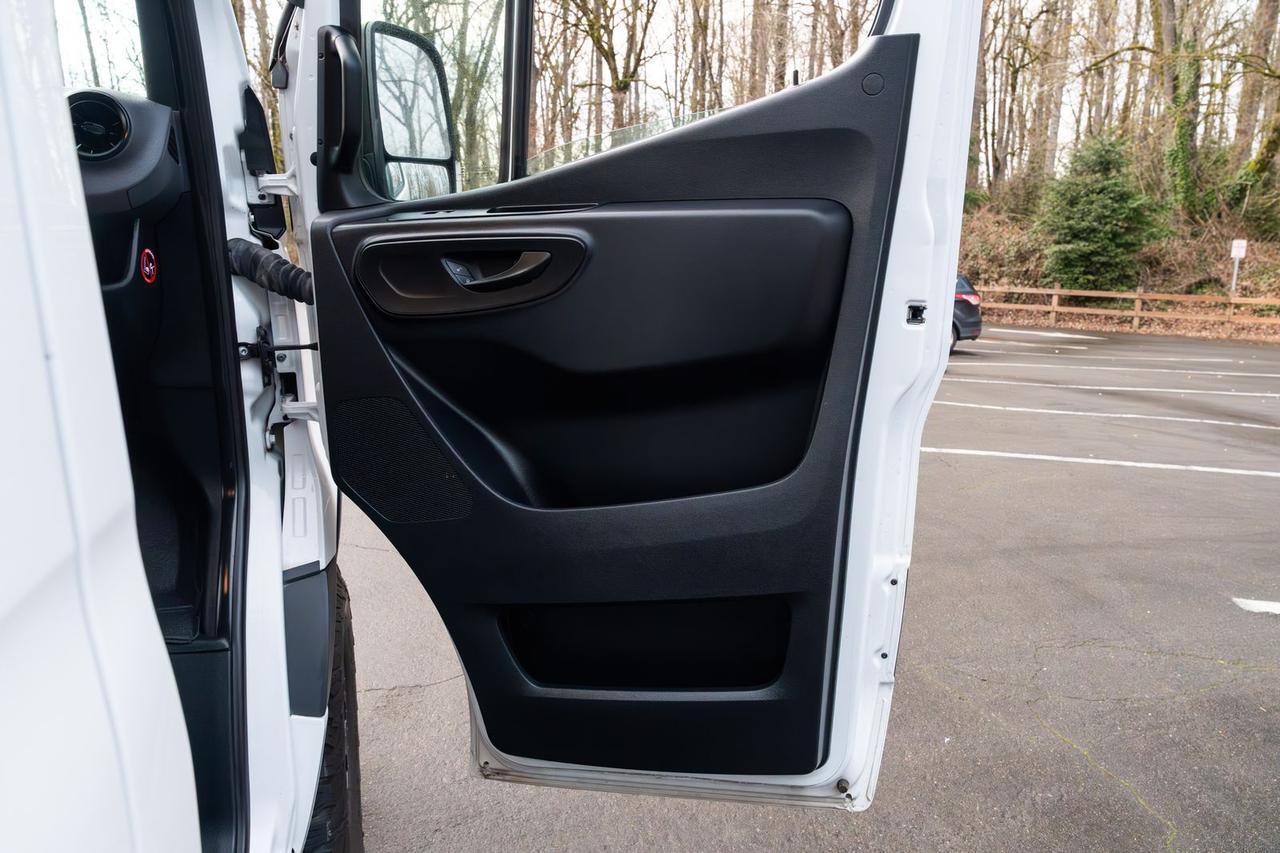 2019 Mercedes-Benz Sprinter 2500 Cargo 170 WB Gladstone OR